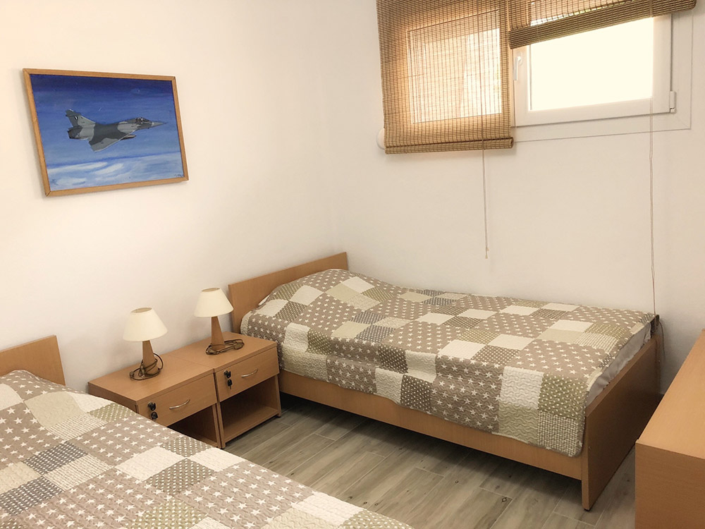 placeholder image-sq